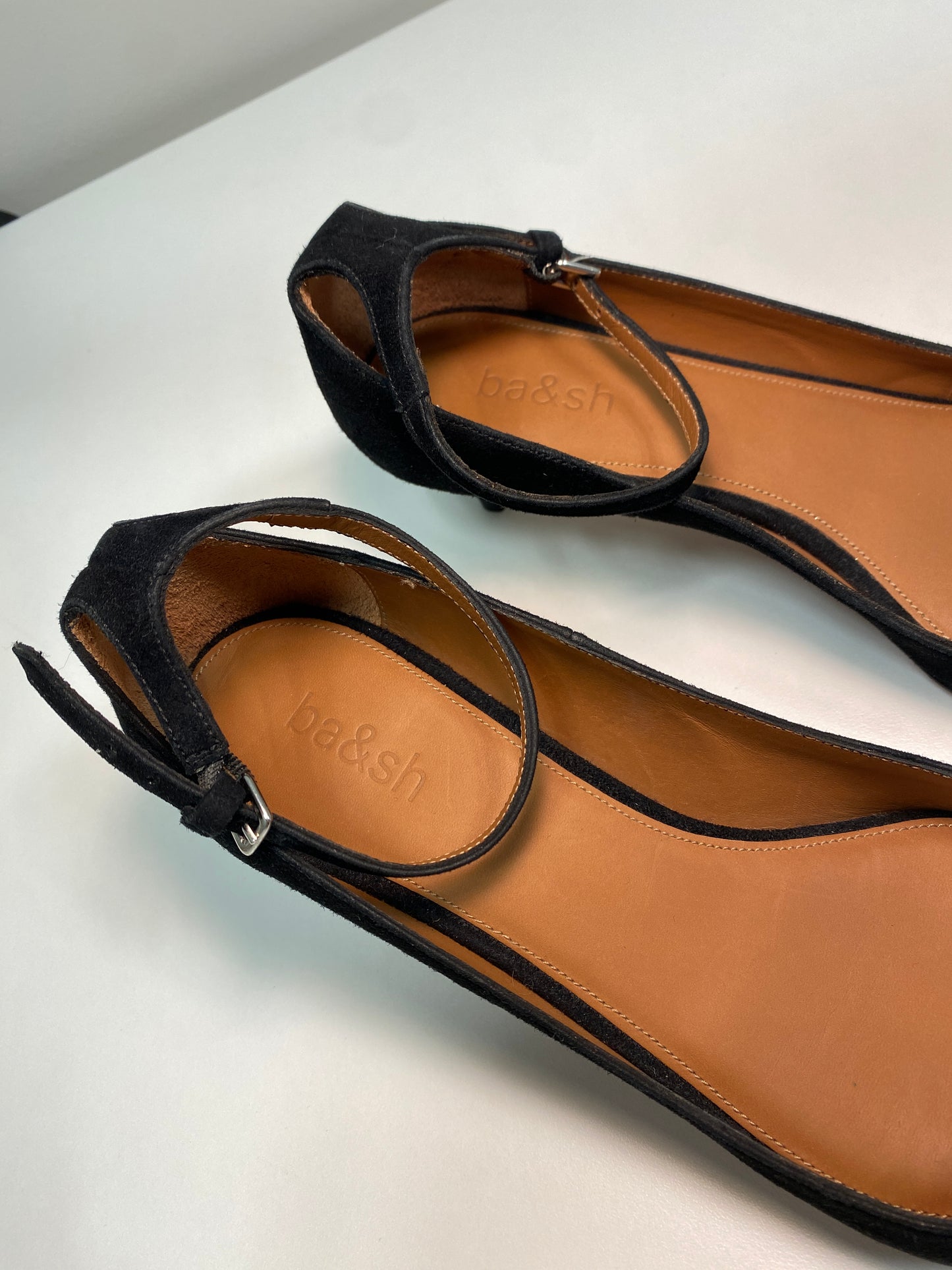 BA&SH black suede kitten heels (38)