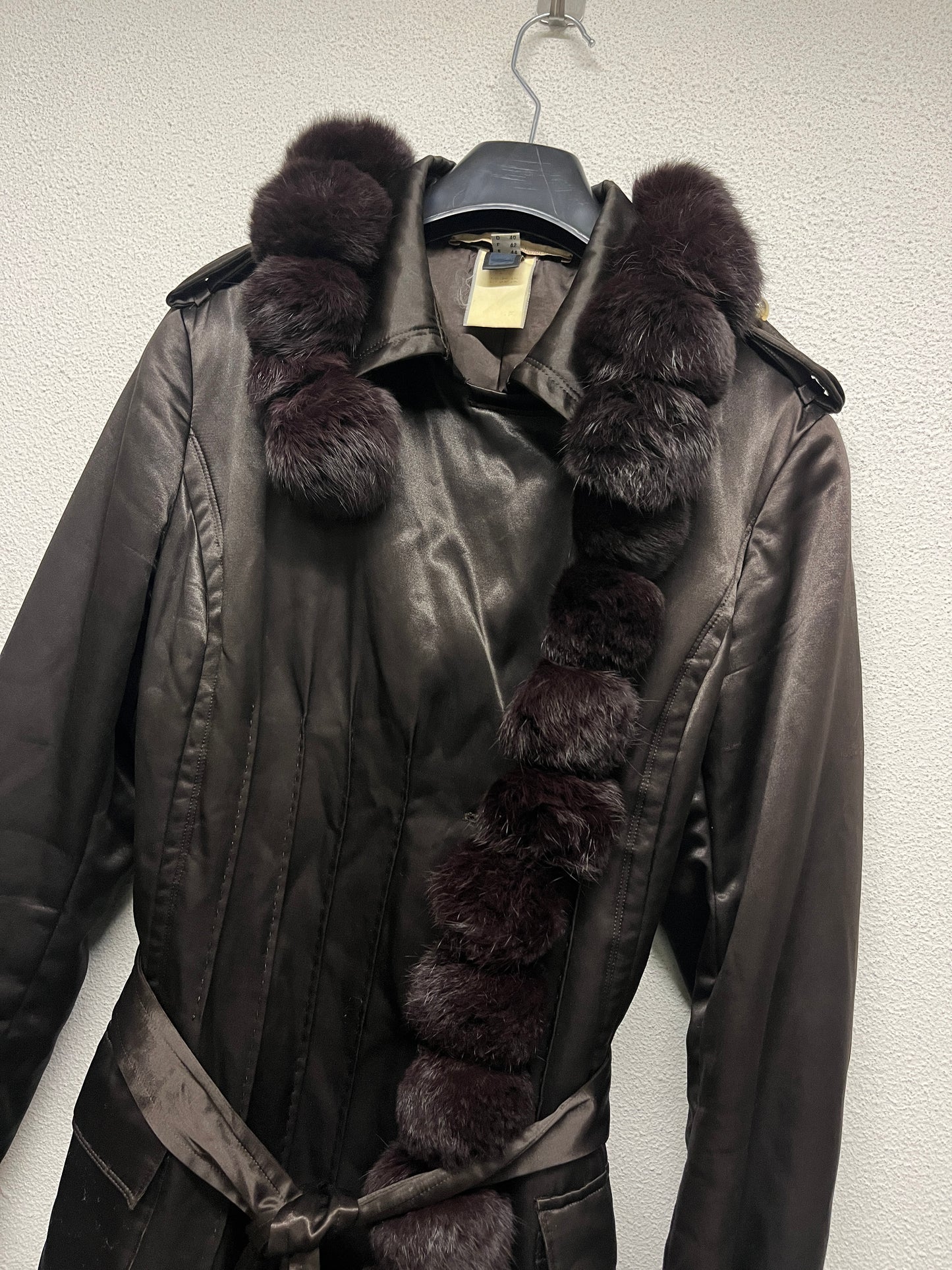 ROBERTO CAVALLI nylon belted Coat with fur balls (M)