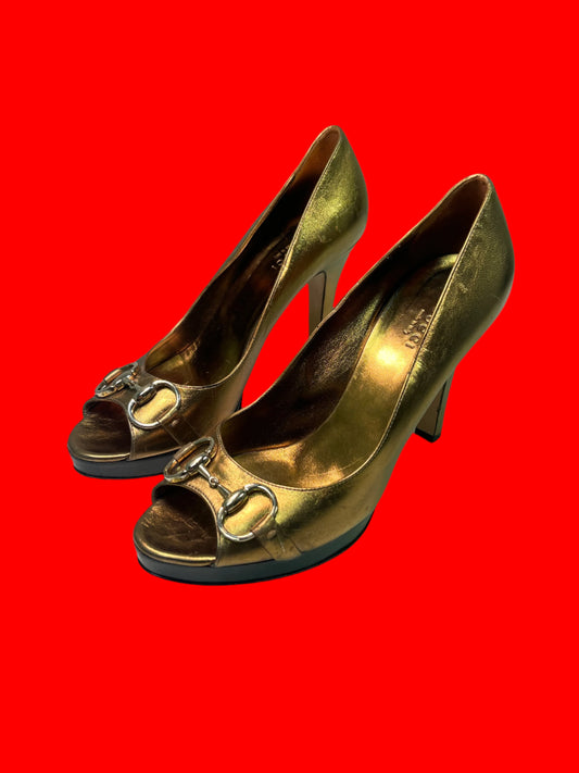 GUCCI by Tom Ford gold belted open toe leather heels (40)