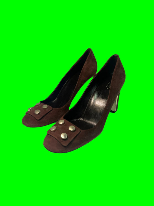GUCCI by Tom Ford studded brown suede pumps (41)