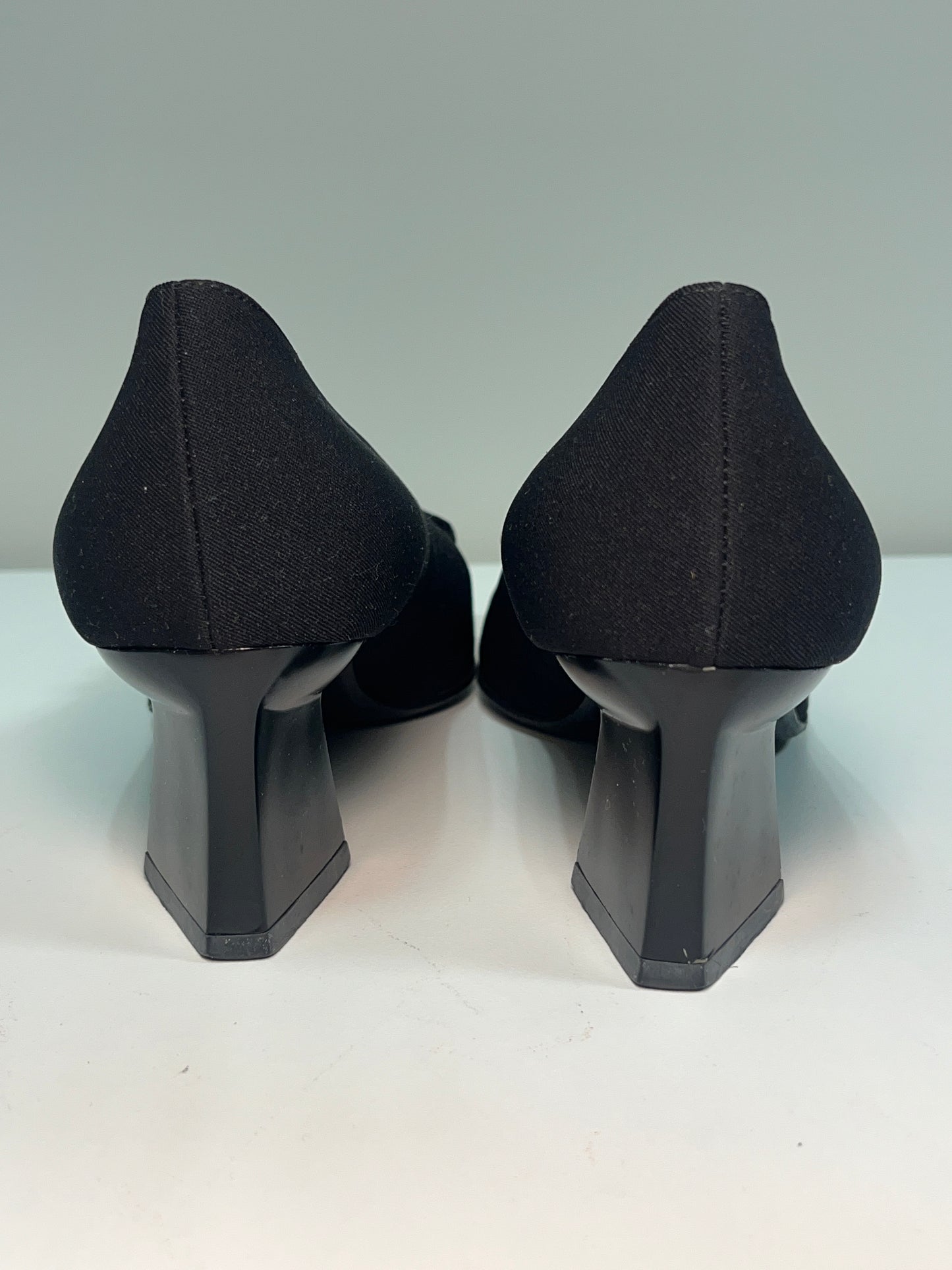 PRADA black squared toe shoes (37)