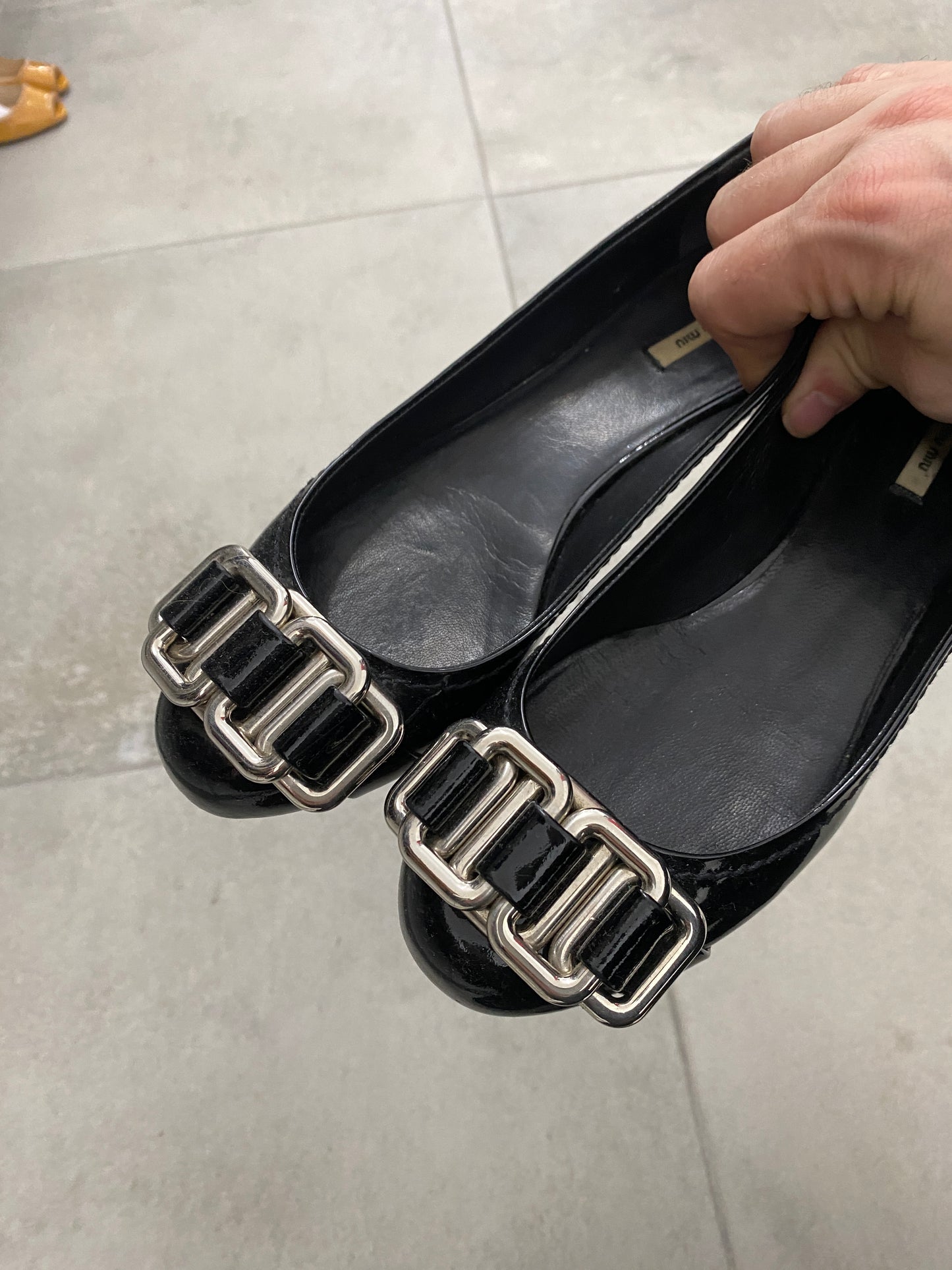 MIU MIU leather ballet flats (36 1/2)