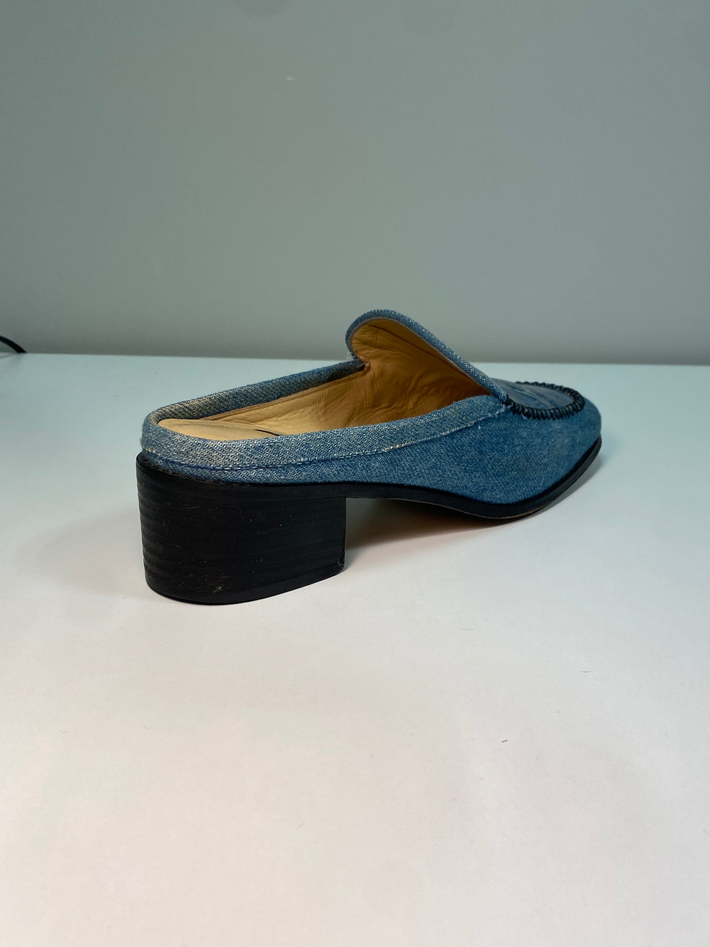 STUART WEITZMAN denim loafer mules (39)